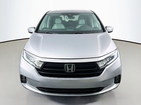Used 2023 Honda Odyssey EX-L image 2