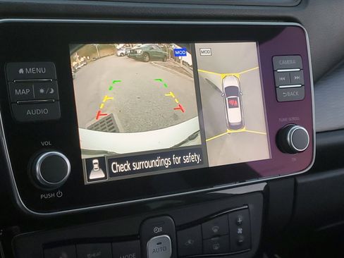 Certified 2024 Nissan Leaf SV Plus image 26