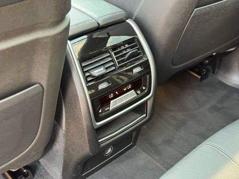 Used 2020 BMW X5 M50i AWD/4WD image 31