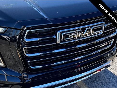 Used 2025 GMC Yukon AT4 w/ Premium Trailering Package image 32