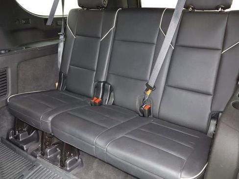 Used 2022 Cadillac Escalade ESV Premium Luxury AWD/4WD image 6