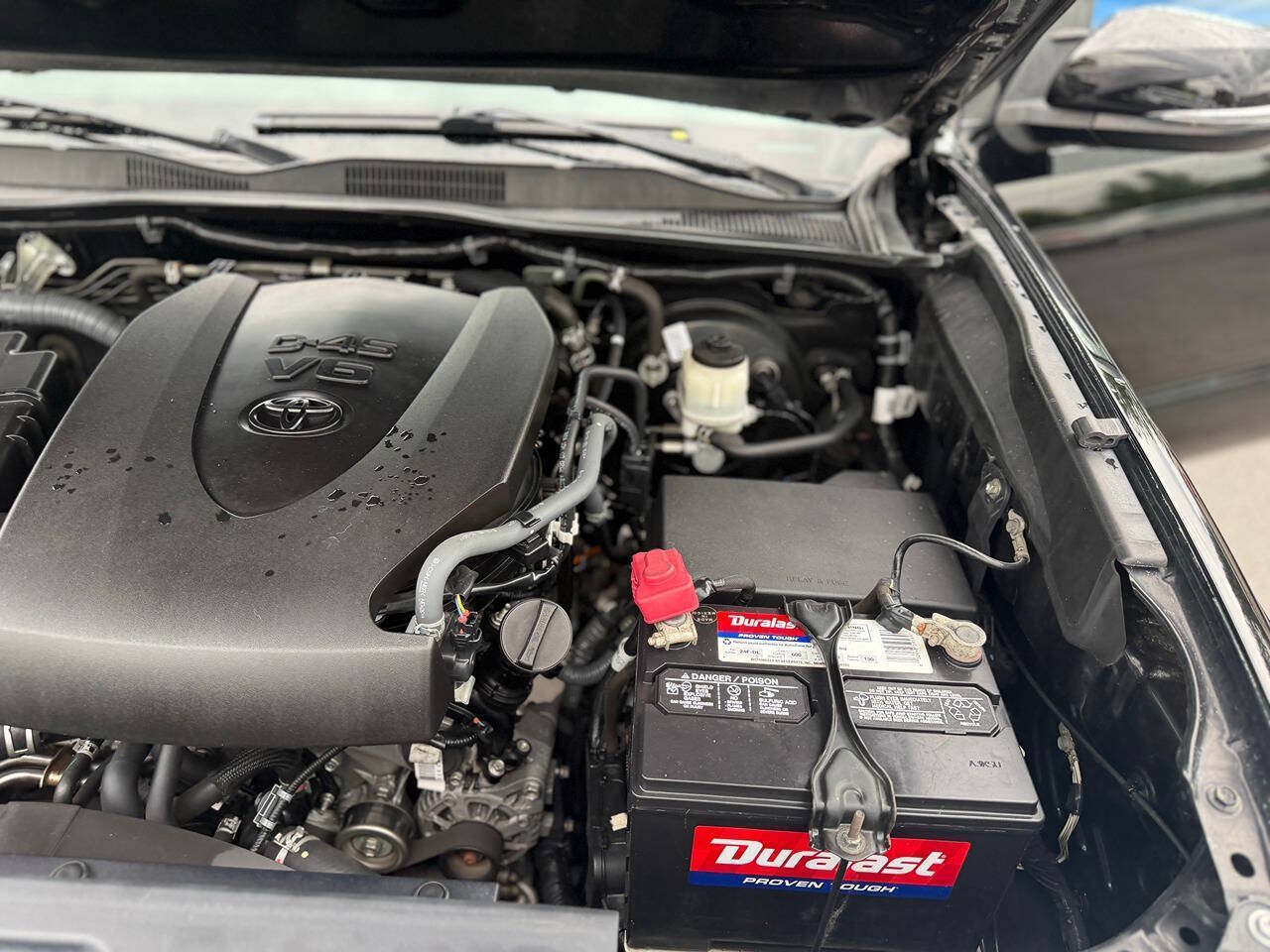 Used 2017 Toyota Tacoma TRD Sport w/ Premium & Technology Package AWD/4WD image 87