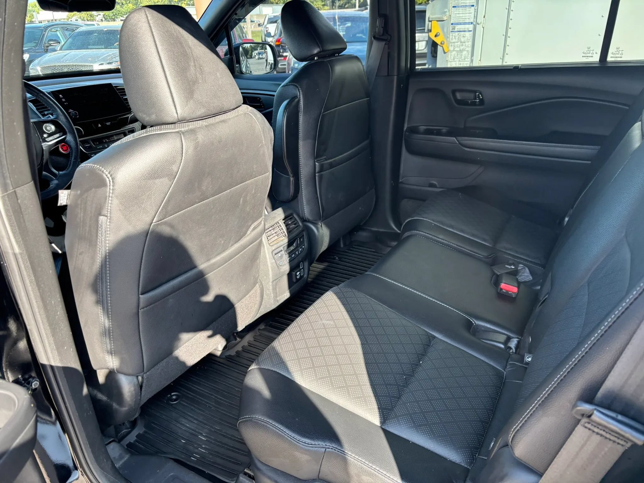 Used 2022 Honda Passport Elite image 13