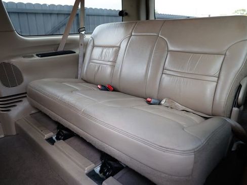 Used 2000 Ford Excursion Limited image 25