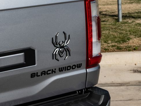 Used 2022 Ford F150 Lariat w/ Equipment Group 502A High image 8