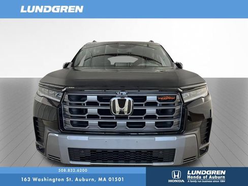 New 2026 Honda Pilot TrailSport image 28