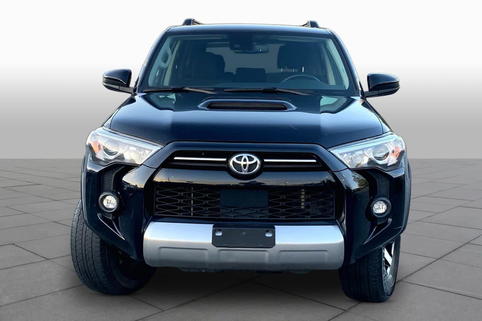 Used 2023 Toyota 4Runner TRD Off-Road AWD/4WD image 4