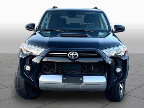 Used 2023 Toyota 4Runner TRD Off-Road AWD/4WD image 4