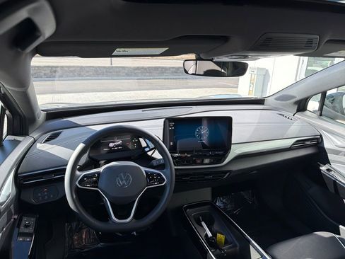 Certified 2023 Volkswagen ID.4 Pro S Plus image 15