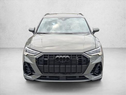 Used 2023 Audi Q3 2.0T Premium Plus AWD/4WD image 2