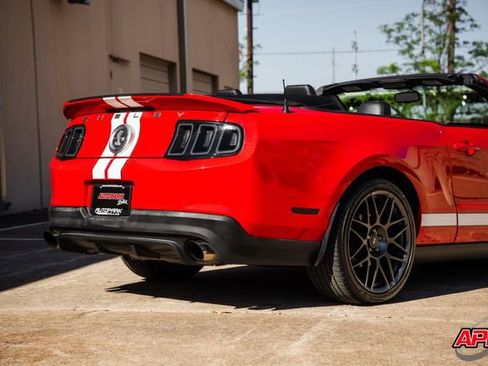 Used 2011 Ford Mustang Shelby GT500 w/ SVT Performance Pkg image 36