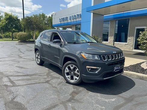 Used 2018 Jeep Compass Limited w/ Navigation Group AWD/4WD image 1