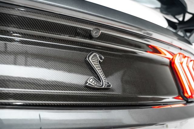 Used 2018 Ford Mustang GT w/ Equipment Group 301A RWD image 12