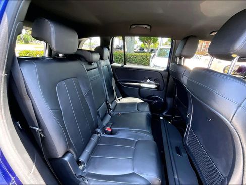 Used 2021 Mercedes-Benz GLB 250 image 20