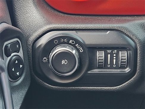 Certified 2020 Jeep Wrangler Unlimited Rubicon image 21