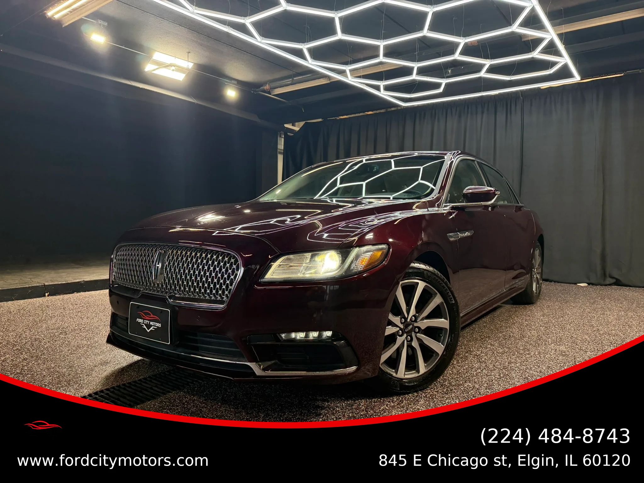 Used 2020 Lincoln Continental w/ Convenience Package FWD image 1