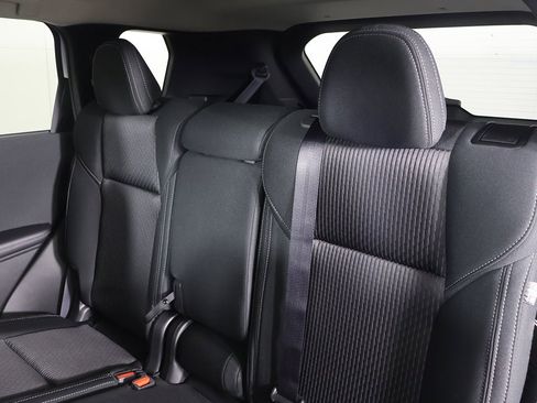 New 2026 Mitsubishi Outlander ES image 32