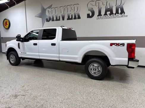 Used 2022 Ford F350 XL w/ Power Equipment Group AWD/4WD image 6