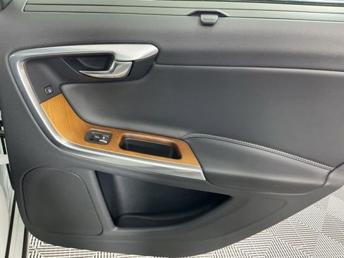 Used 2016 Volvo S60 T5 Premier AWD/4WD image 12