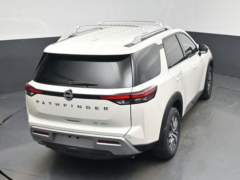 Used 2024 Nissan Pathfinder SL image 46