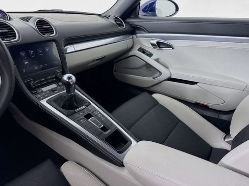 Certified 2025 Porsche 718 Boxster image 29