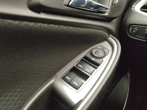 Used 2023 Chevrolet Malibu LT FWD image 26
