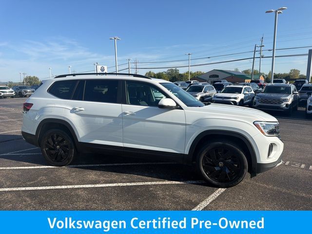 Certified 2024 Volkswagen Atlas SE AWD/4WD image 2