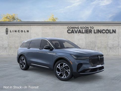 New 2026 Lincoln Nautilus Premier AWD/4WD image 7