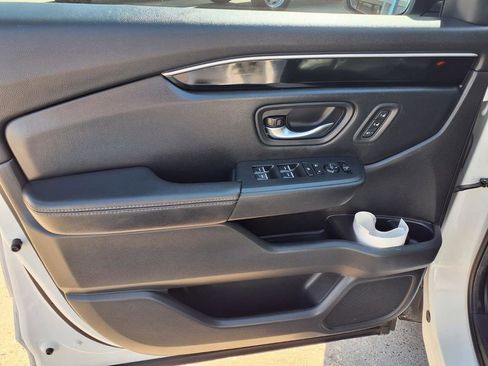 Used 2024 Honda Pilot EX-L image 16