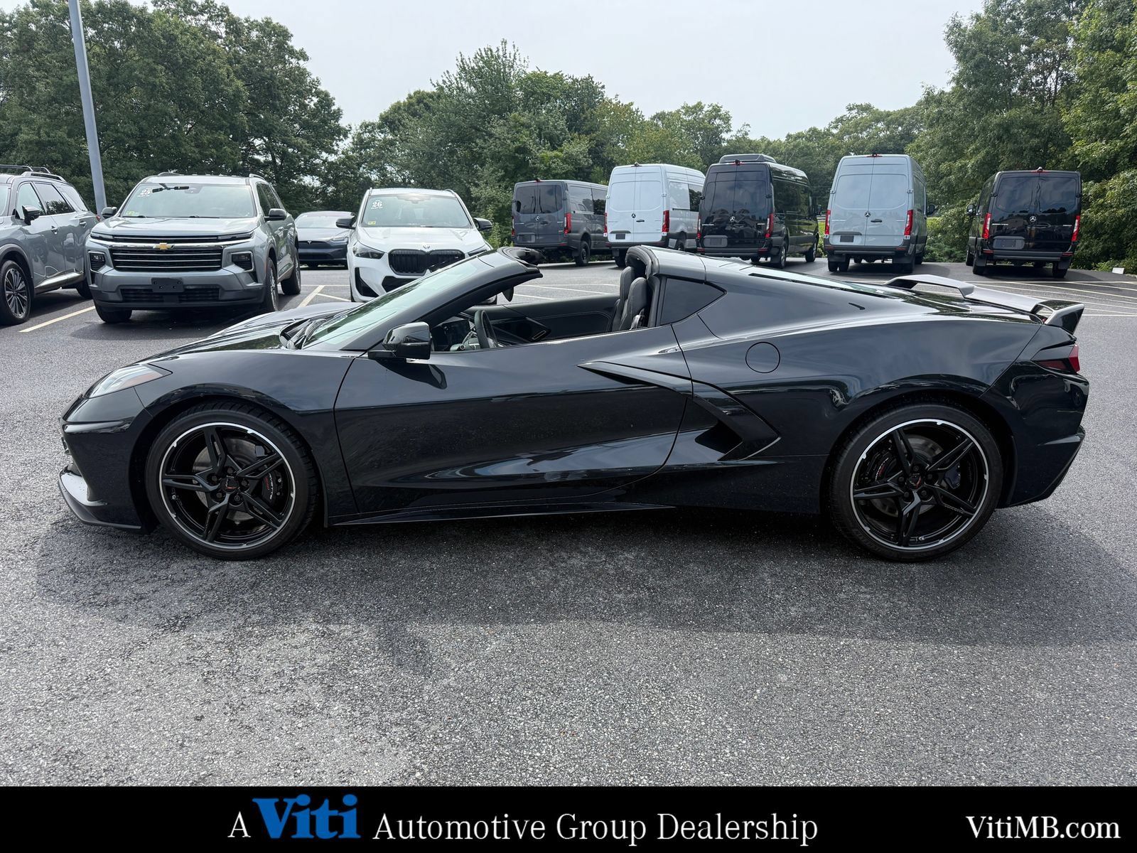 Used 2024 Chevrolet Corvette Stingray Preferred Cpe w/ Z51 Performance Package RWD image 11