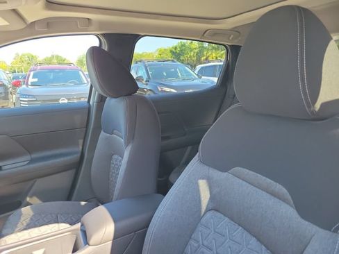 New 2026 Nissan Kicks SV w/ SV Premium Package FWD image 16