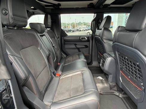 Used 2025 Ford Bronco Raptor AWD/4WD image 15