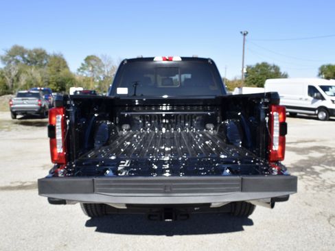 New 2026 Ford F250 Lariat w/ Chrome Package image 21