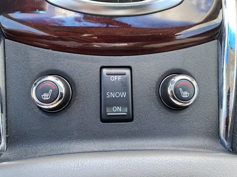 Used 2011 INFINITI G37 x Coupe w/ Premium Pkg AWD/4WD image 28
