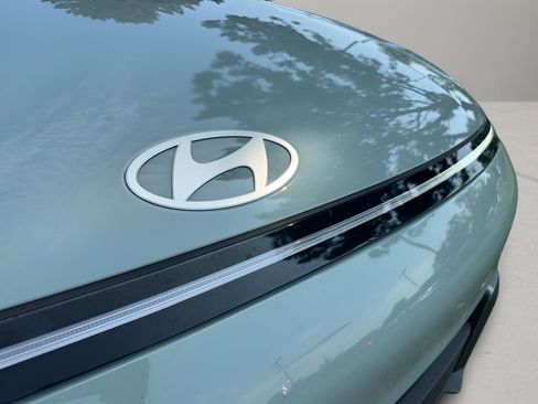Certified 2024 Hyundai Kona SEL FWD image 32