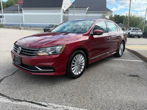 Used 2016 Volkswagen Passat 1.8T SE FWD image 7