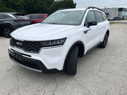 Used 2022 Kia Sorento S AWD/4WD image 4