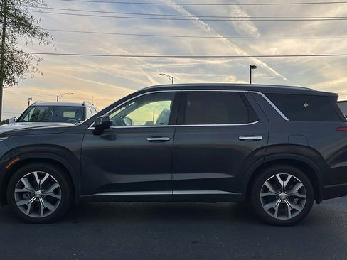 Used 2020 Hyundai Palisade SEL image 3