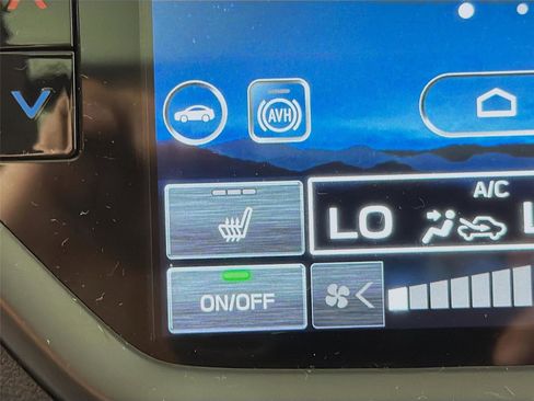 Used 2023 Subaru Ascent Onyx Edition Limited AWD/4WD image 23