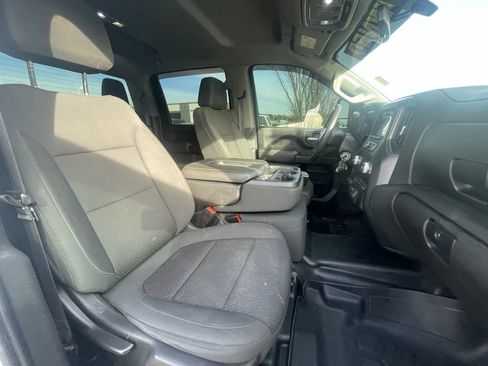 Used 2021 GMC Sierra 2500 4x4 Crew Cab w/ Convenience Package image 28
