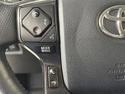 Used 2023 Toyota 4Runner TRD Off-Road Premium image 17