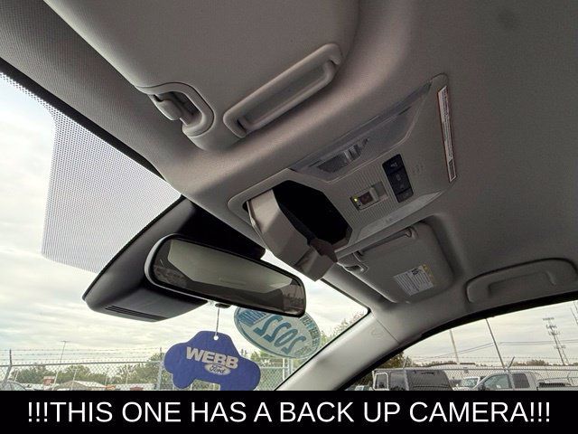 Used 2022 Toyota RAV4 XLE FWD image 28