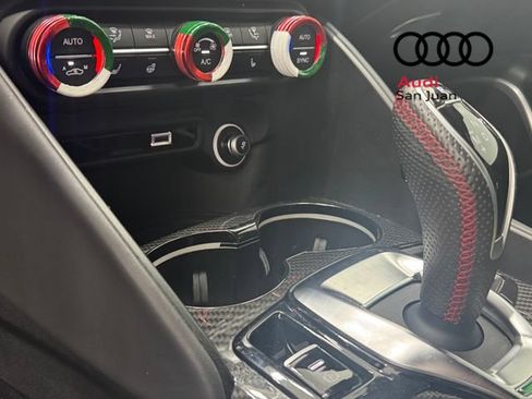 Used 2020 Alfa Romeo Giulia Quadrifoglio RWD image 30