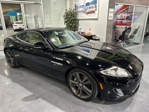 Used 2013 Jaguar XK Coupe RWD image 74
