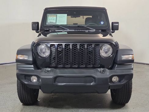 Used 2024 Jeep Wrangler Sport AWD/4WD image 3