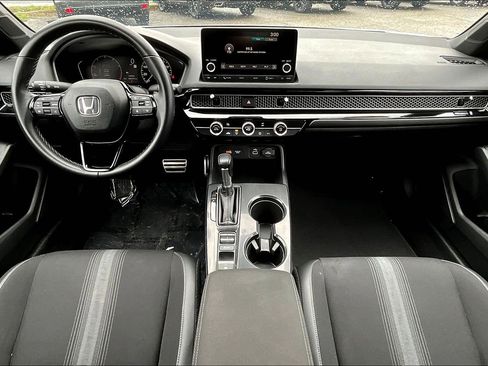 Used 2023 Honda Civic Sport image 15