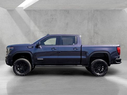 Used 2022 GMC Sierra 1500 Elevation w/ LPO, Elevation Black Package image 7