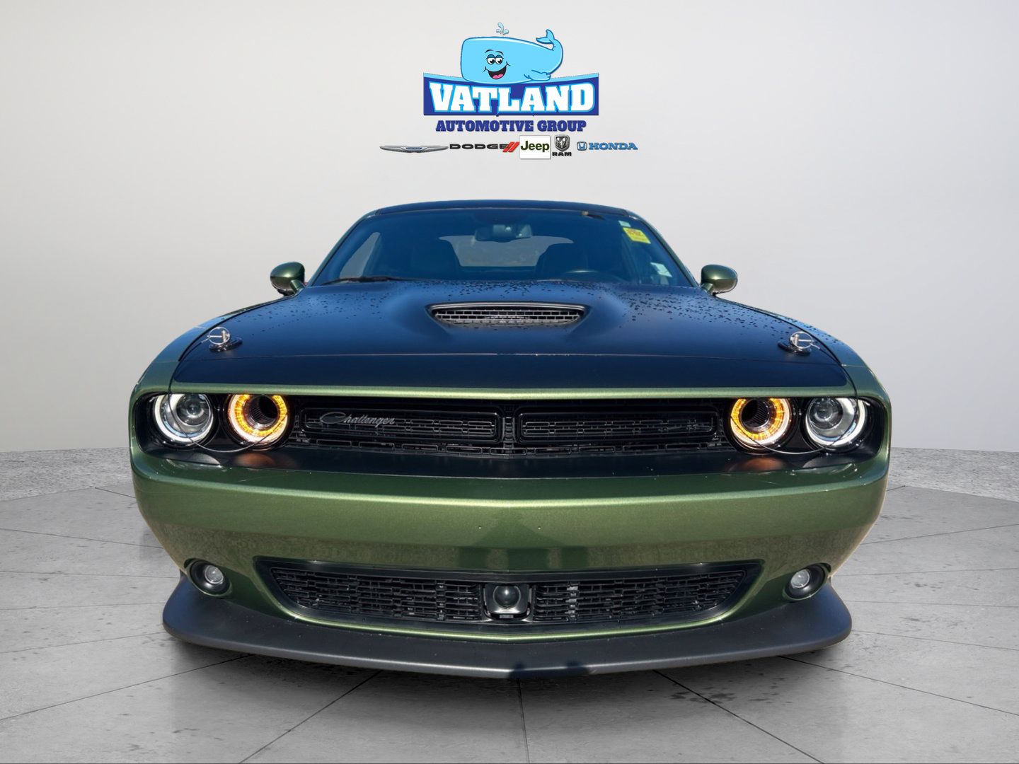 Certified 2023 Dodge Challenger R/T w/ T/A Package RWD image 8