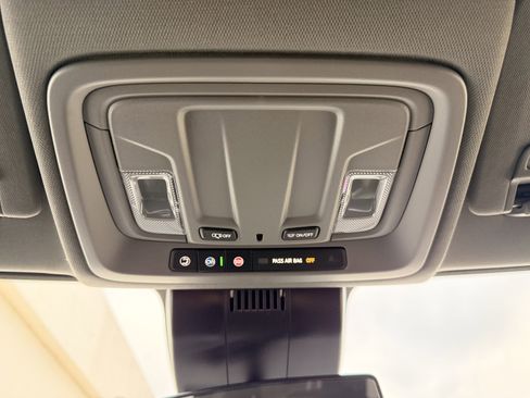 New 2026 GMC Sierra 1500 Elevation w/ LPO, Elevation Black Package image 27