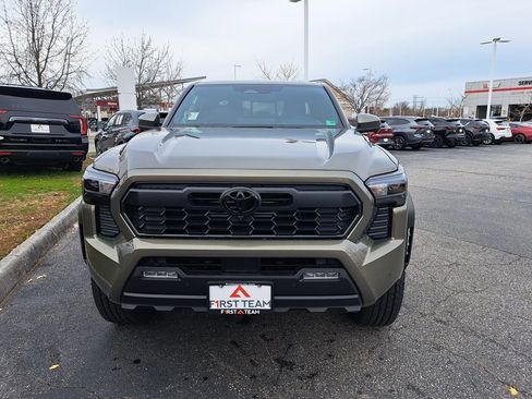 New 2026 Toyota Tacoma TRD Off-Road image 3